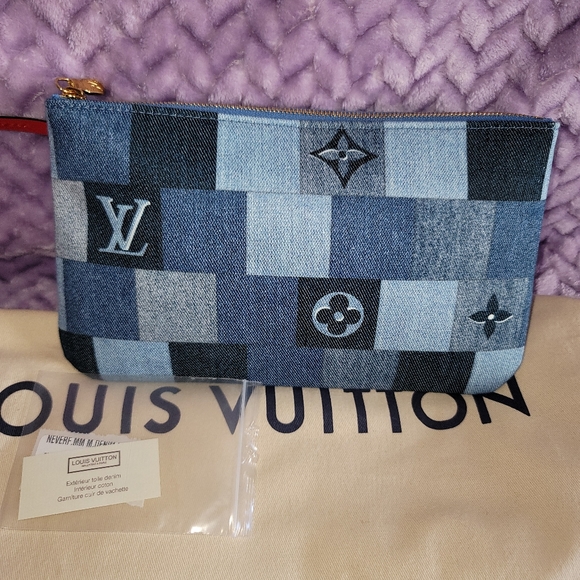 Louis Vuitton Patchwork Denim Wristlet Pouch Giant Monogram Pochette - Picture 8 of 13